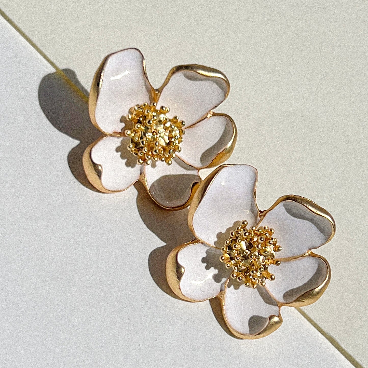 BELLE EARRINGS