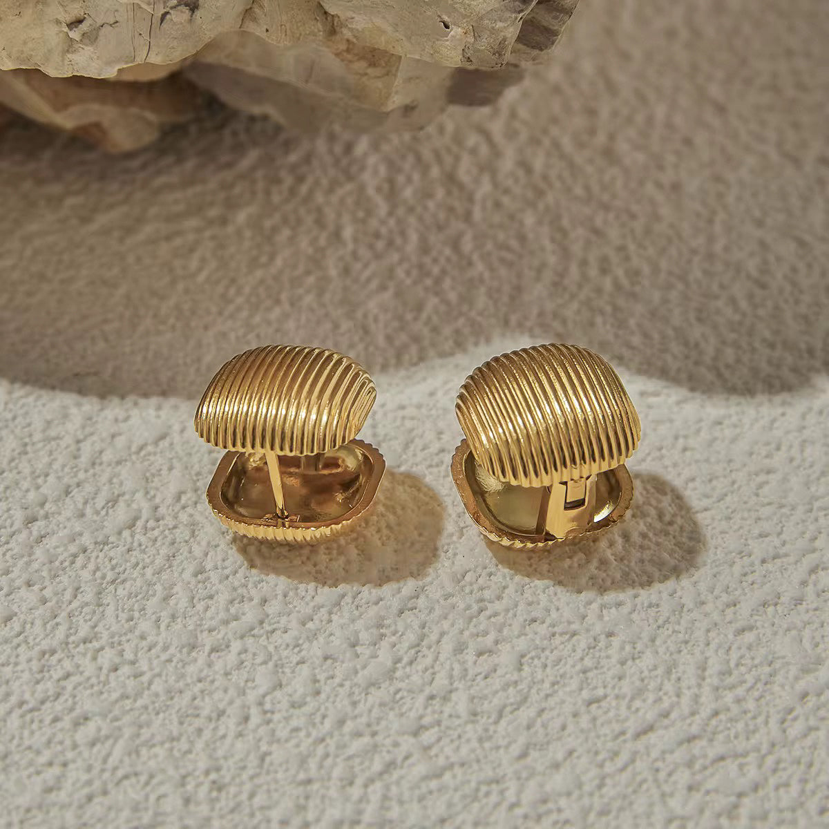 ELISA EARRINGS