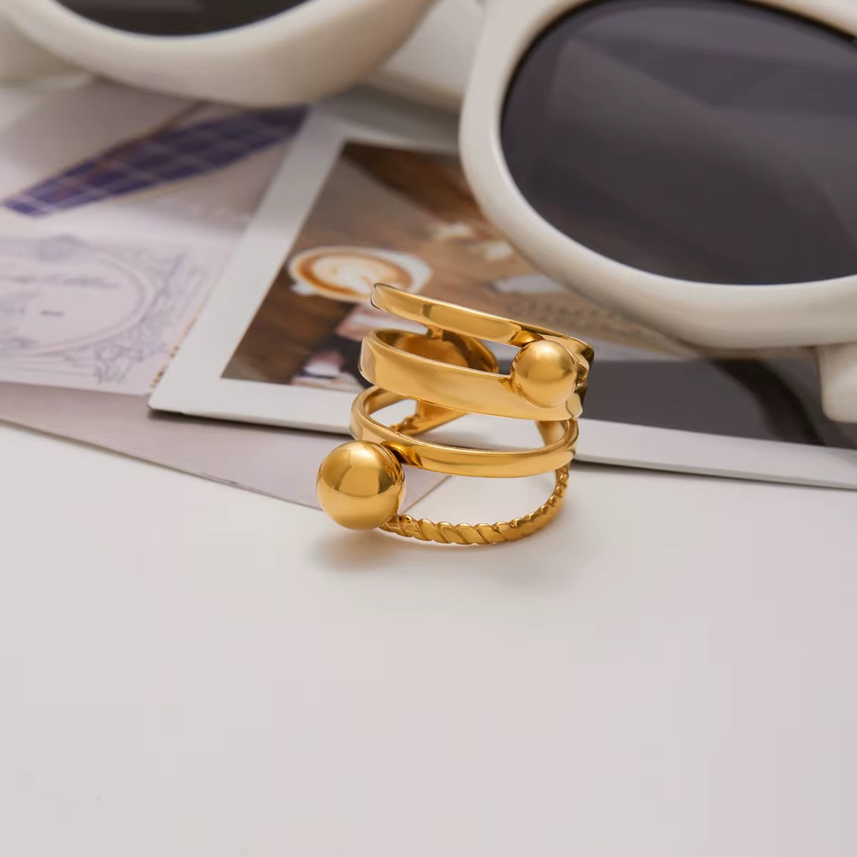 HOLLOW OPEN RING